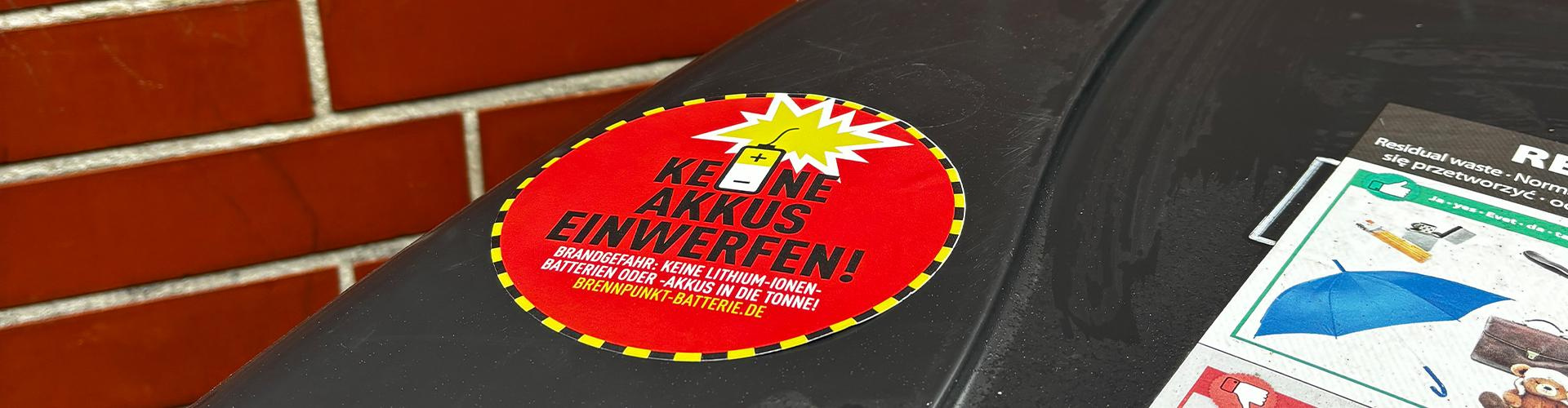 topbild-warnaufkleber-akkus